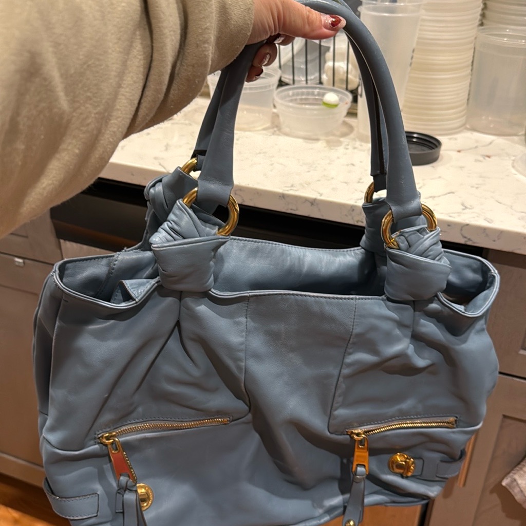 Soft Blue Leather Marc Jacob Shoulder Bag !